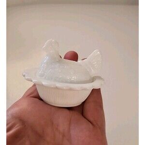 Vintage Mosser Glass Mini Hen on a Nest Basket Covered Salt Cellar Opaque White